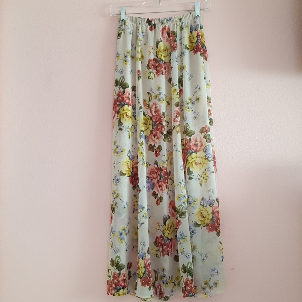 Lily White Floral Maxi Skirt